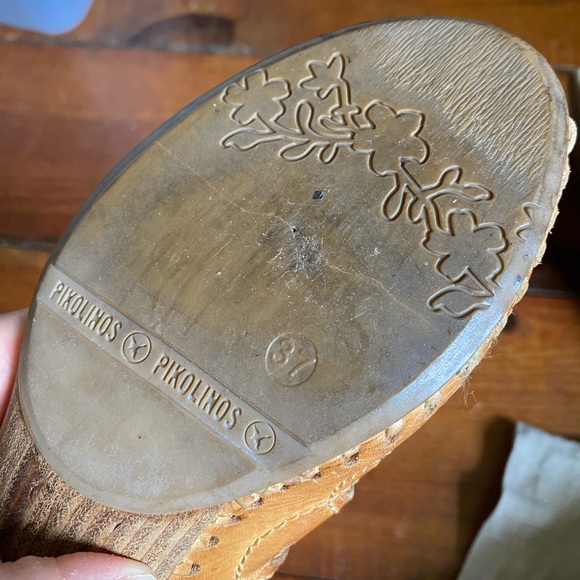 Pikolinos Leather Slingback Cutout Sandals - Picture 9 of 15